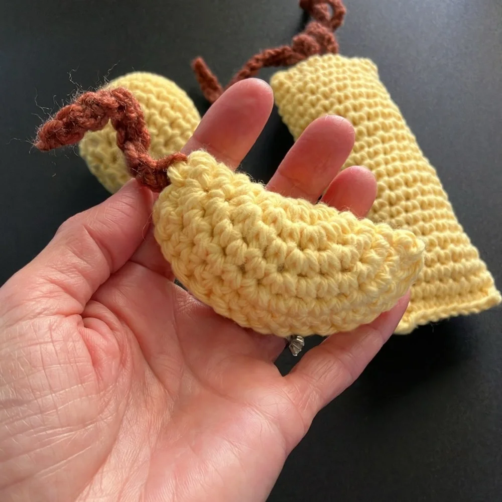 Handmade Cat Toys Yellow Yarn Crochet Pet Kitty Three Piece Gift Set NWOT